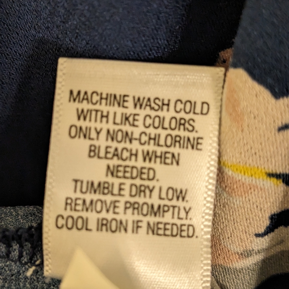 Candie's navy and floral dress - Picture 9 of 10